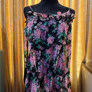 Forever 21 Black Floral Ruffle Neck Romper Size Large